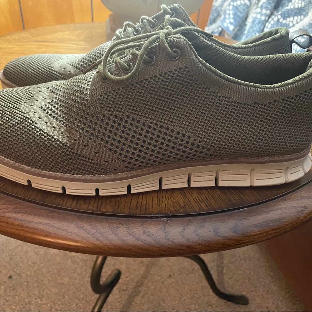 Adolfo Olive Mesh Sneakers